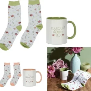 COFFRET MUG ET CHAUSSETTES FEMME